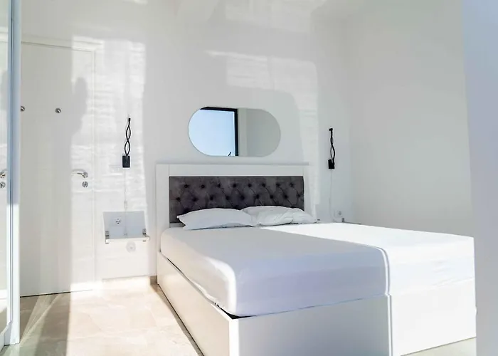 Beachfront Luxury Penthouse * Saranda